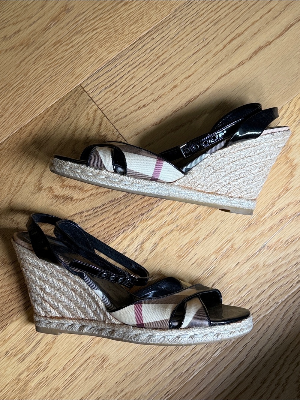 *Burberry Black Patent & Beige Nova Check Espadrille Wedge Sandals